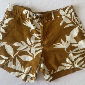 Old Navy Women Everyday Shorts size 10 Brown Leaf Pattern